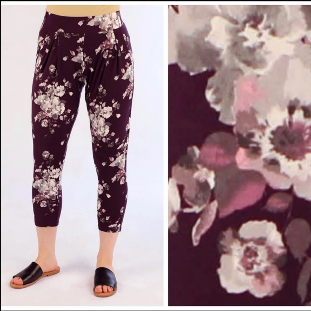 Piphany Penthouse Plum Floral